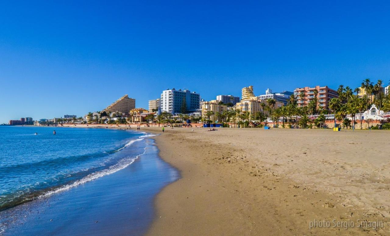 Timon II Apartamentos - A Solo 90 Metros De La Playa - Parking Gratis - Avenida De Las Palmeras เบนัลมาเดนา ภายนอก รูปภาพ