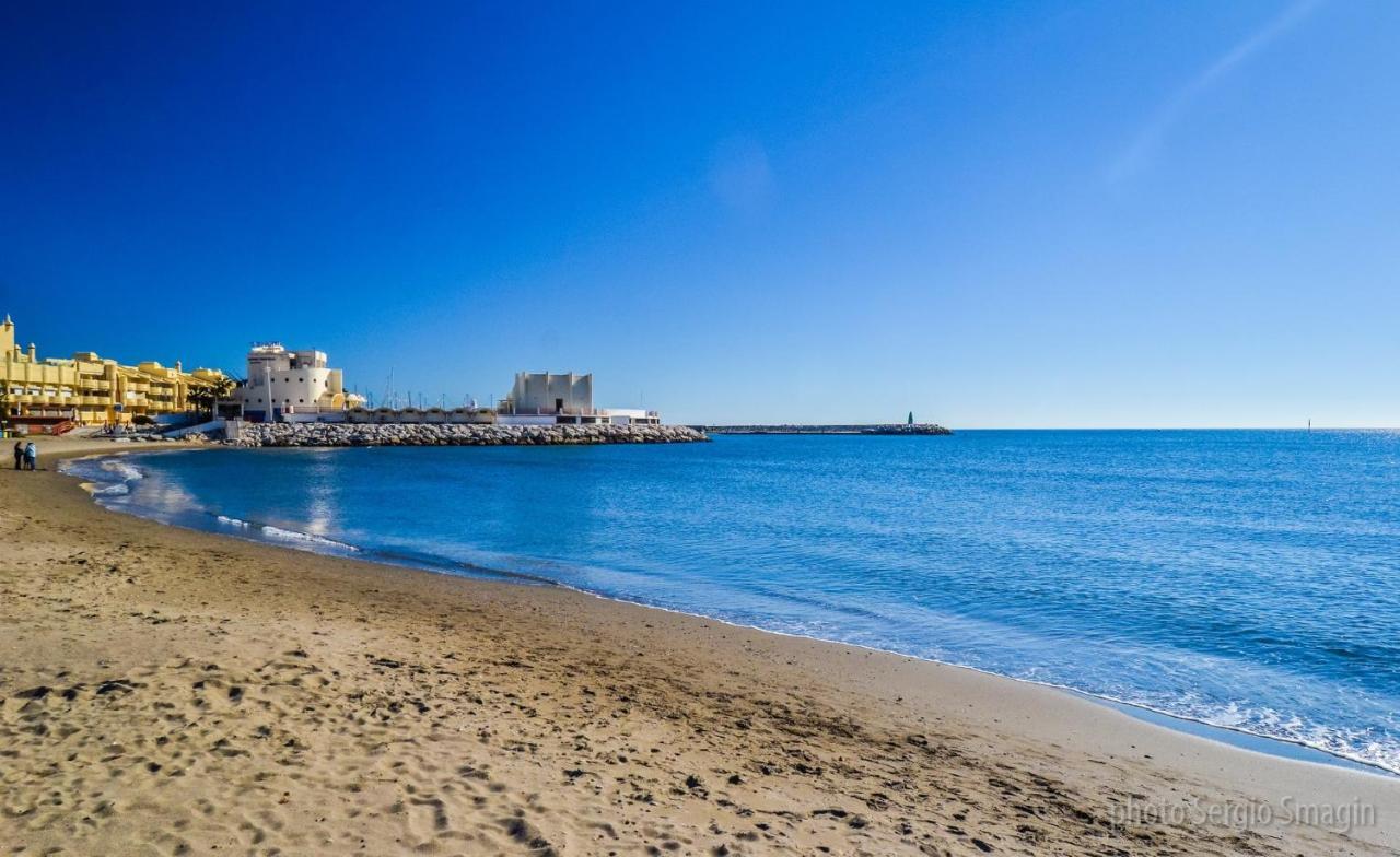 Timon II Apartamentos - A Solo 90 Metros De La Playa - Parking Gratis - Avenida De Las Palmeras เบนัลมาเดนา ภายนอก รูปภาพ